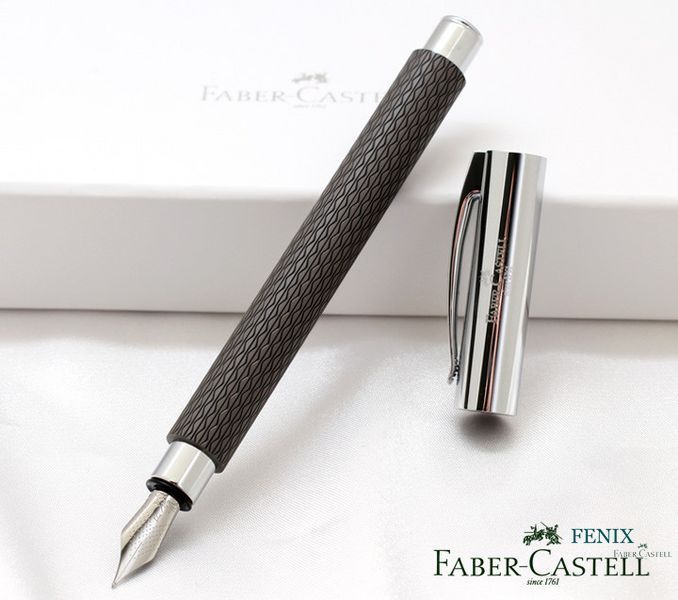 Перьевая ручка Faber-Castell Ambition OpArt Black Sand, цвет корпуса черный, перо F (0,5 мм), 147051 147051 фото